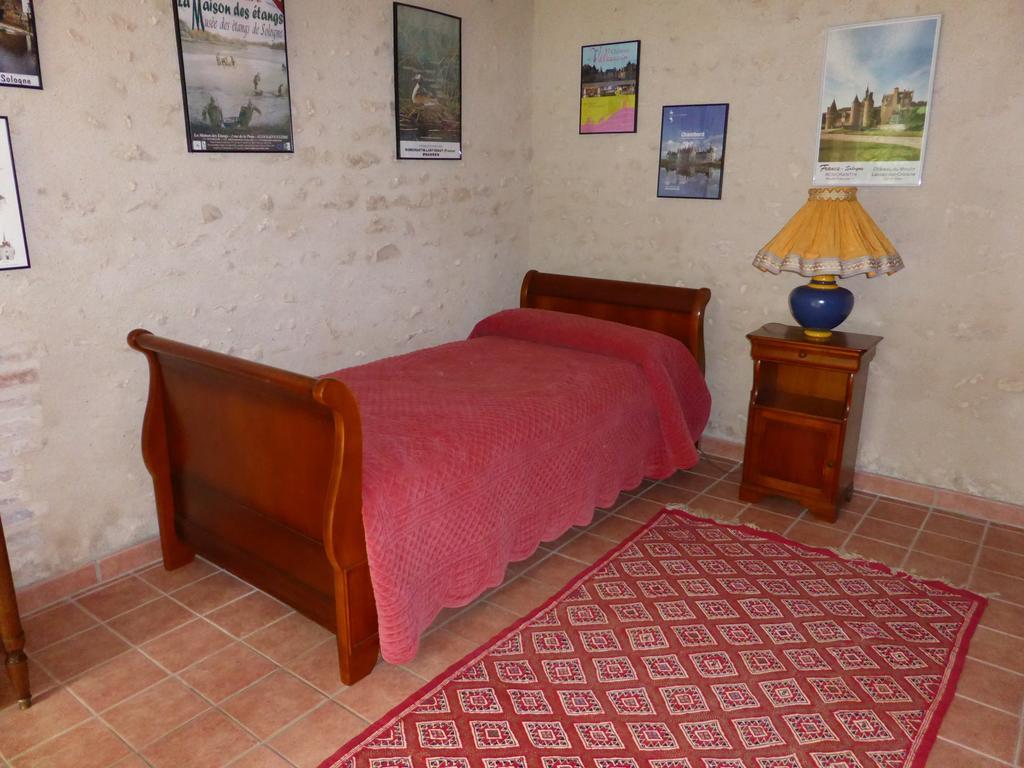 Les Fontenils Lassay-sur-Croisne Zimmer foto